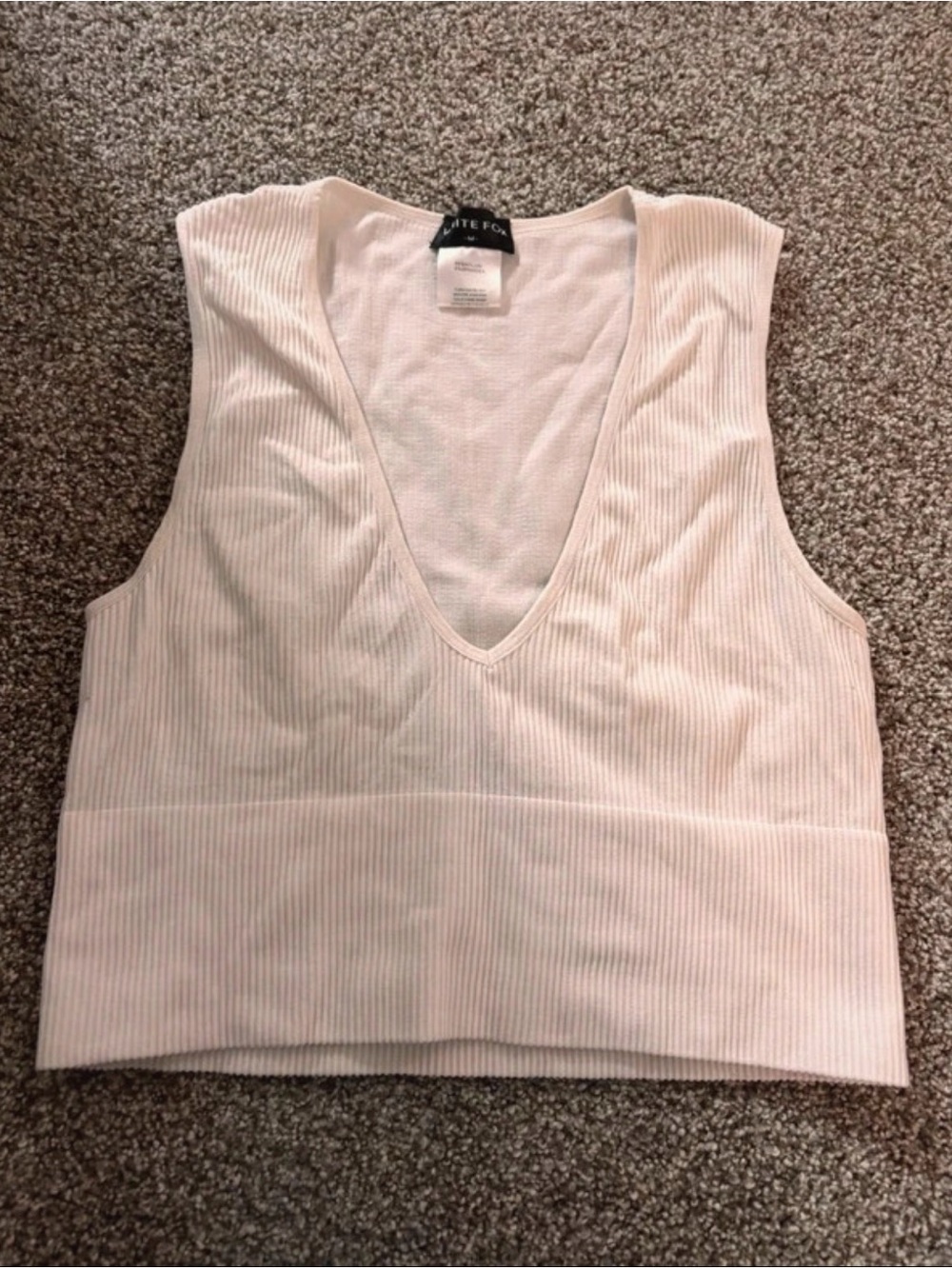 White fox tank size medium